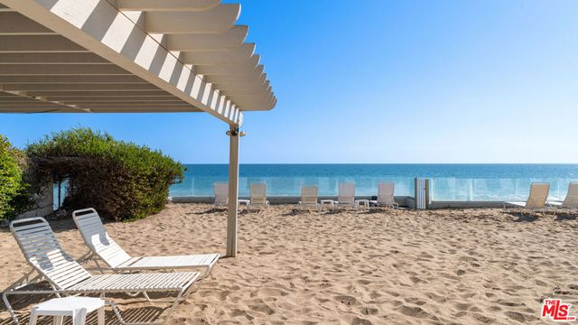22548 Pacific Coast Highway 203, Malibu, CA 90265
