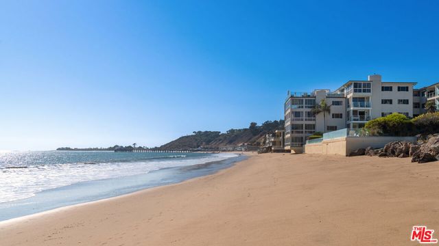 22548 Pacific Coast Highway 203, Malibu, CA 90265