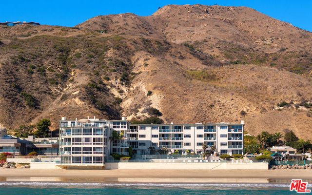 22548 Pacific Coast Highway 203, Malibu, CA 90265