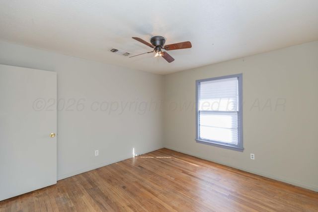 2216 LOCUST Street, Amarillo, TX 79109