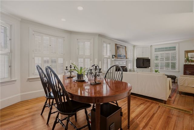 83 Malbone Road, Newport, RI 02840