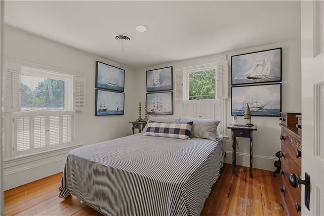 83 Malbone Road, Newport, RI 02840