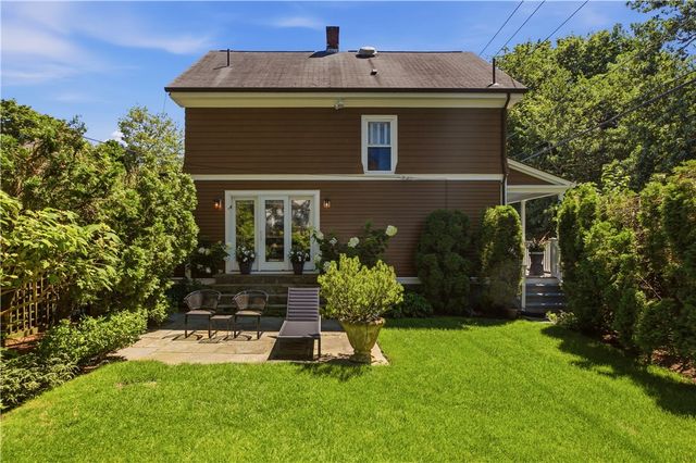 83 Malbone Road, Newport, RI 02840