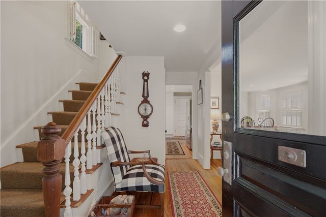 83 Malbone Road, Newport, RI 02840