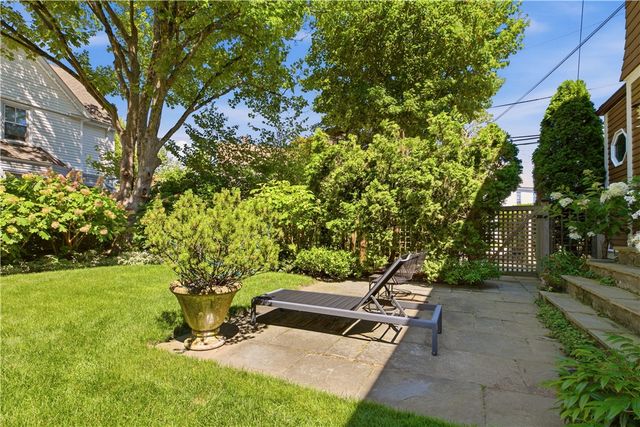 83 Malbone Road, Newport, RI 02840