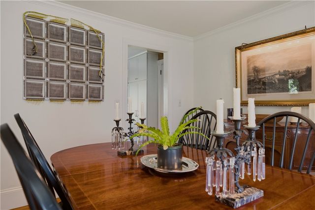 83 Malbone Road, Newport, RI 02840