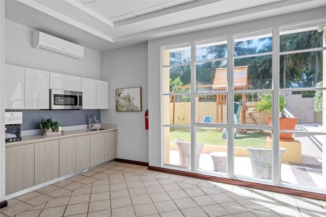 6 CARRION COURT, San Juan, PR 00911