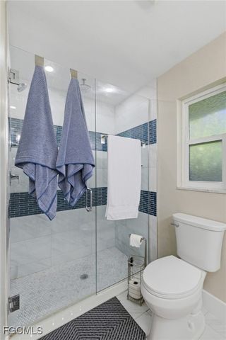 6807 Azalea LN, Fort Myers, FL 33919