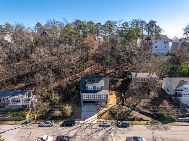 1031 Dartmouth Street, Chattanooga, TN 37405