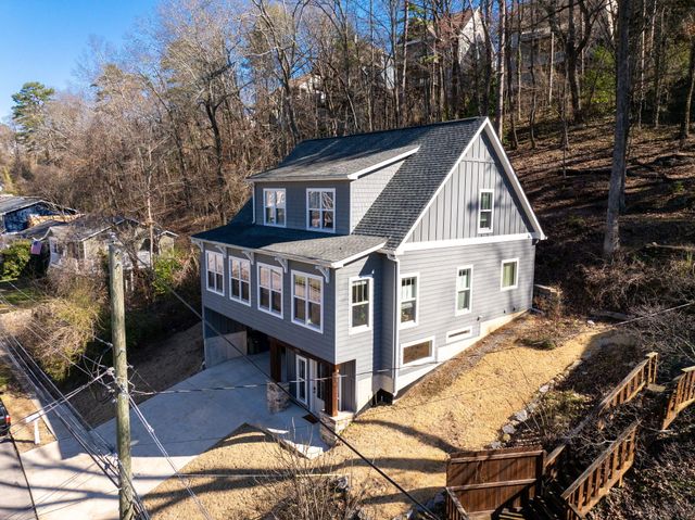 1031 Dartmouth Street, Chattanooga, TN 37405