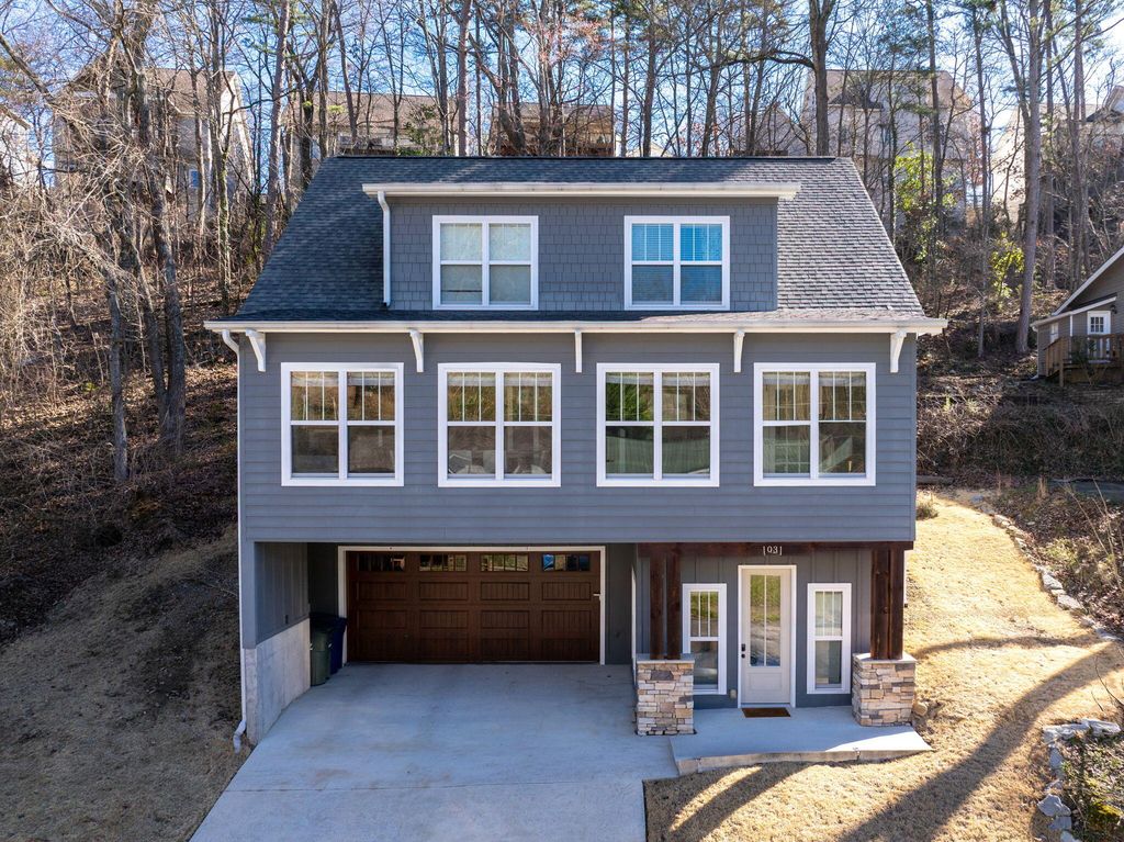 1031 Dartmouth Street, Chattanooga, TN 37405