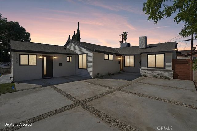 13907 13909 Wyandotte Street, Van Nuys, CA 91405