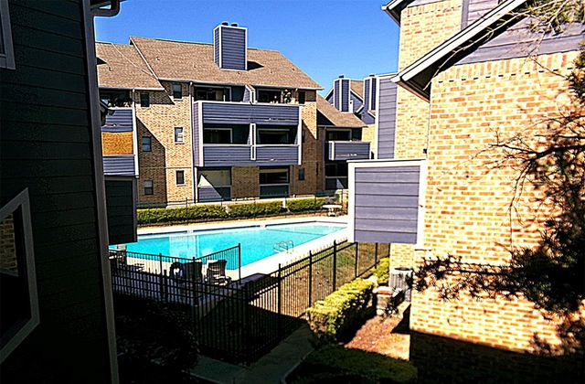 2500 Burleson RD 615, Austin, TX 78741