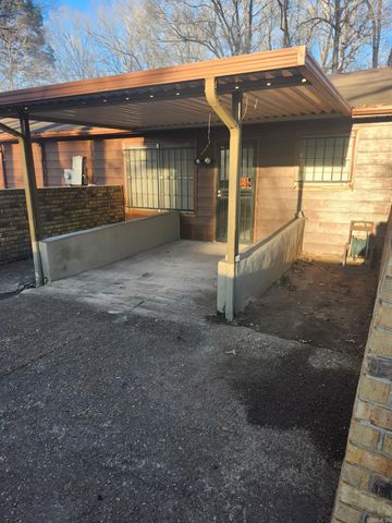 9906 Ramona Drive, Little Rock, AR 72209