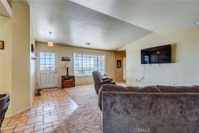 8650 Cowberry, Phelan, CA 92371