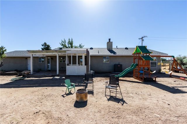 8650 Cowberry, Phelan, CA 92371