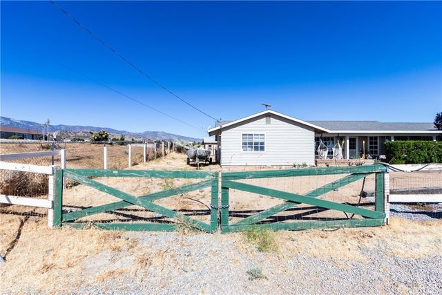 8650 Cowberry, Phelan, CA 92371