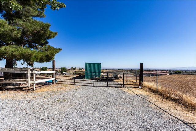 8650 Cowberry, Phelan, CA 92371