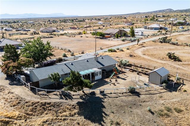 8650 Cowberry, Phelan, CA 92371