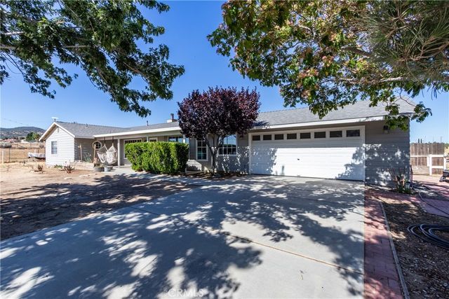8650 Cowberry, Phelan, CA 92371