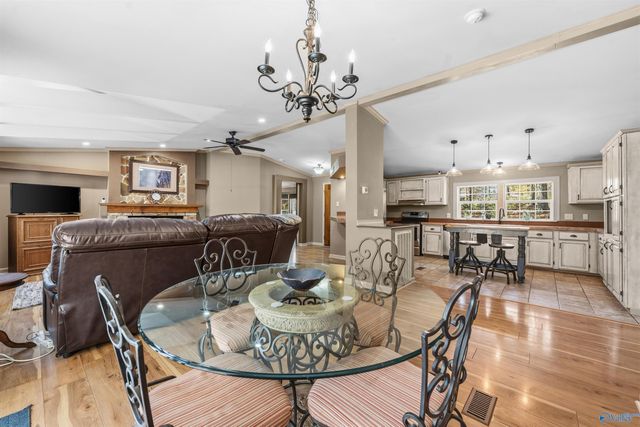 249 Laurel Lane, Gurley, AL 35748