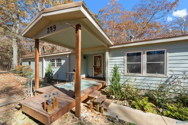 249 Laurel Lane, Gurley, AL 35748