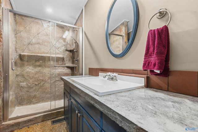 249 Laurel Lane, Gurley, AL 35748