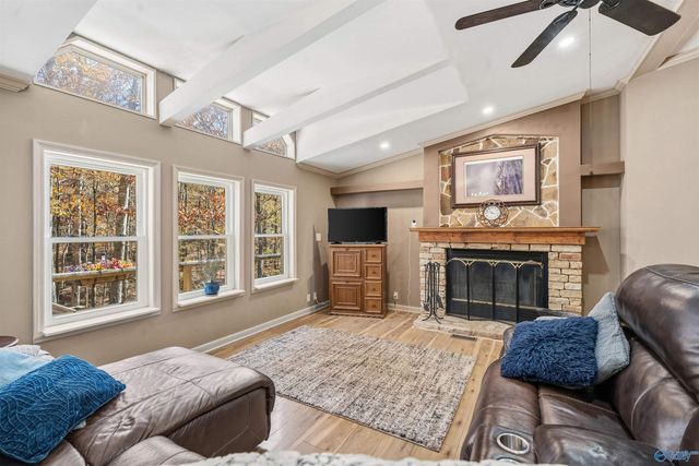 249 Laurel Lane, Gurley, AL 35748