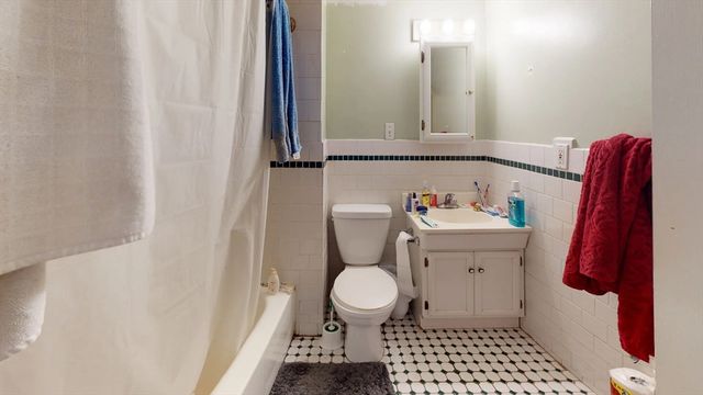 36 Mozart 2, Boston, MA 02130