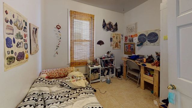 36 Mozart 2, Boston, MA 02130