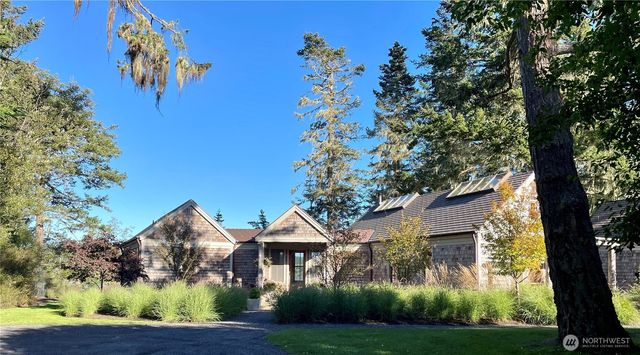 16 Bayshore Road, Friday Harbor, WA 98250