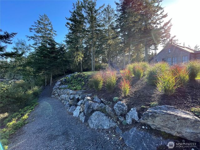 16 Bayshore Road, Friday Harbor, WA 98250