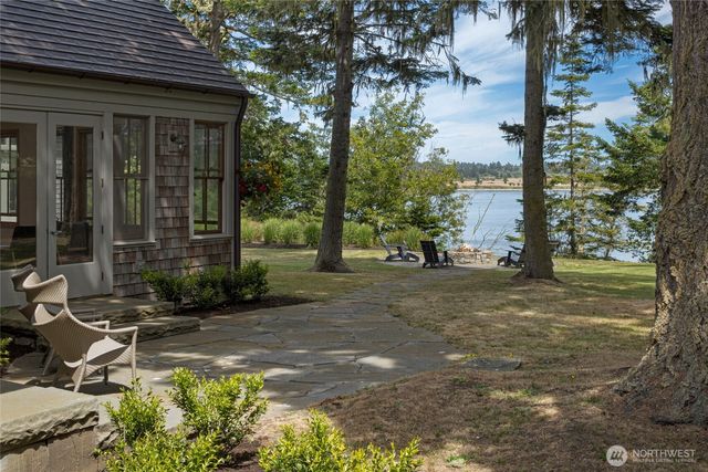16 Bayshore Road, Friday Harbor, WA 98250