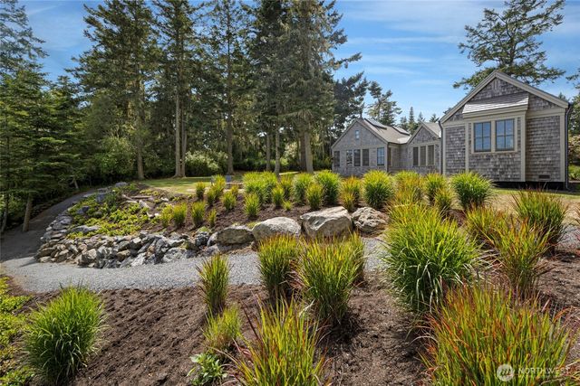 16 Bayshore Road, Friday Harbor, WA 98250