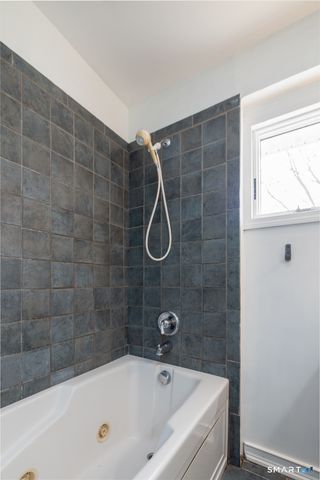 350 Castle Drive, Stratford, CT 06614