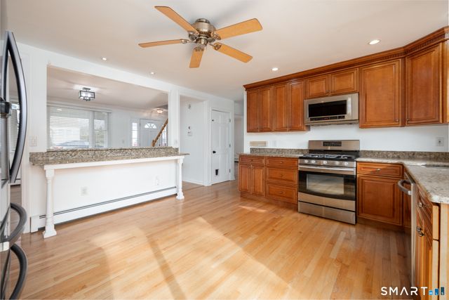 350 Castle Drive, Stratford, CT 06614