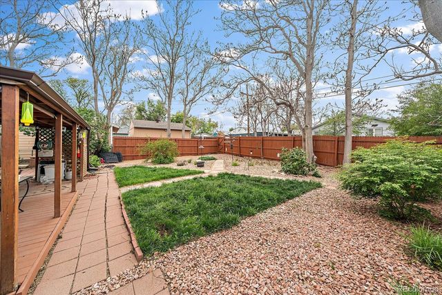 1003 S Newton Street, Denver, CO 80219
