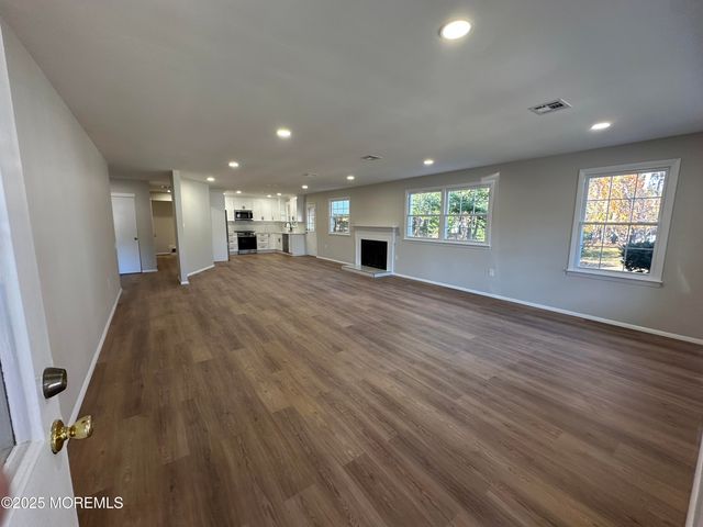 4B Winthrop Place 55, Whiting, NJ 08759