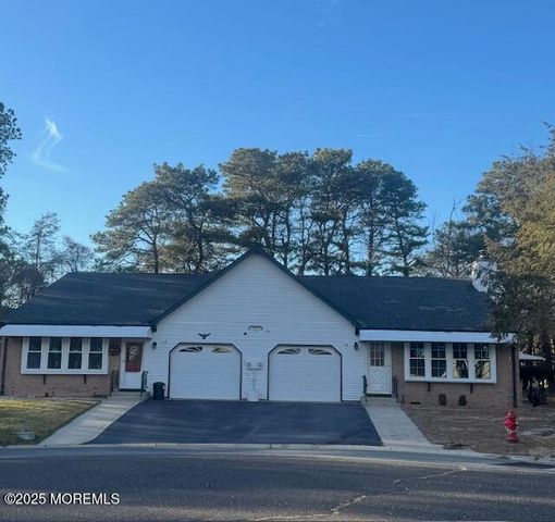 4B Winthrop Place 55, Whiting, NJ 08759