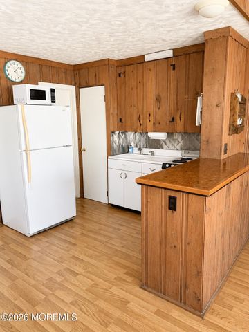 218 Limroth Row Drive A&B, Point Pleasant, NJ 08742