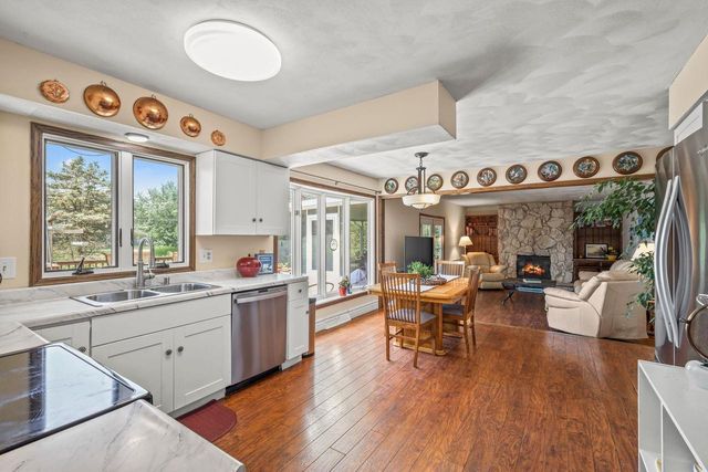 6624 Chestnut Circle, Windsor, WI 53598