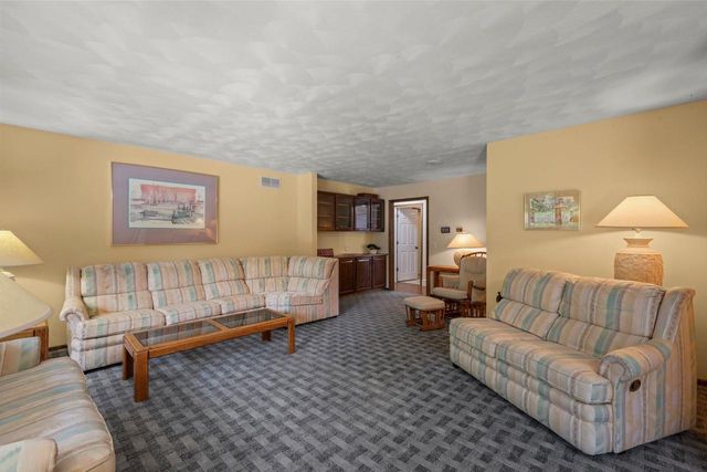 6624 Chestnut Circle, Windsor, WI 53598