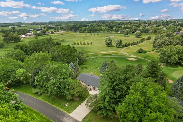 6624 Chestnut Circle, Windsor, WI 53598