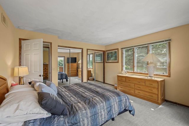 6624 Chestnut Circle, Windsor, WI 53598
