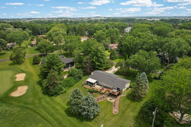6624 Chestnut Circle, Windsor, WI 53598