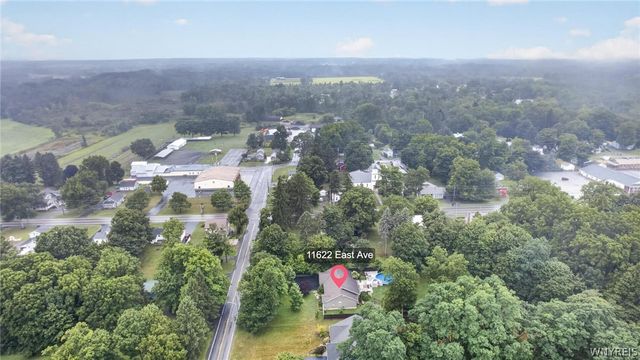 11622 East Avenue, Marilla, NY 14102