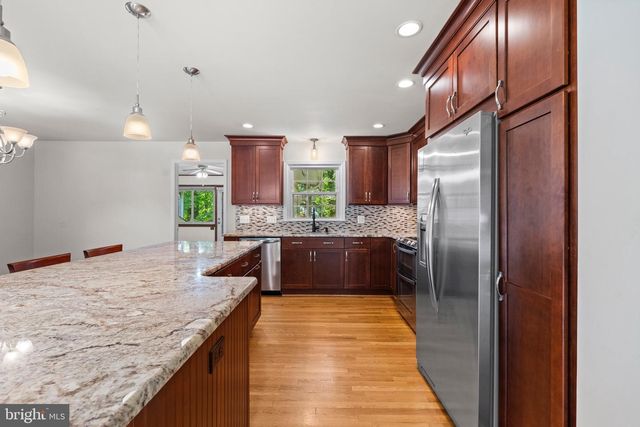 7305 MASONVILLE CT, Annandale, VA 22003