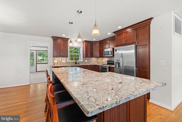 7305 MASONVILLE CT, Annandale, VA 22003