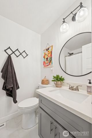 934 Gregory Way SE, Olympia, WA 98513