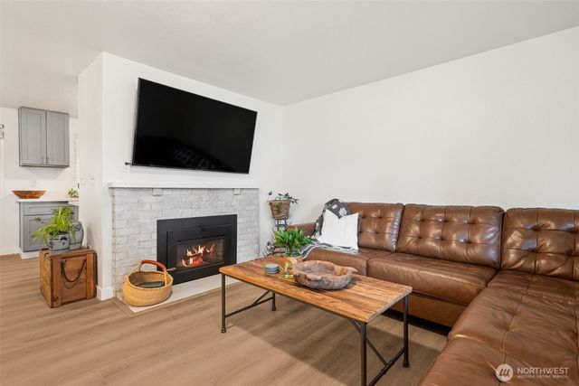 934 Gregory Way SE, Olympia, WA 98513